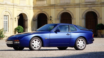 Porsche 944